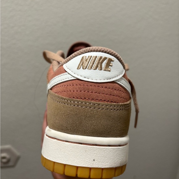 Nike dunk low coral - Picture 3 of 11